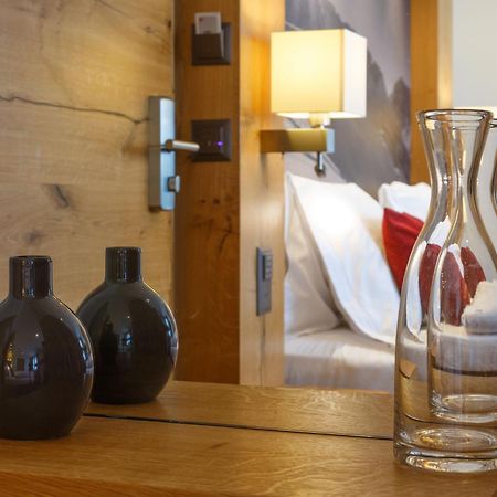 Hotel Crown Andermatt Bilik gambar